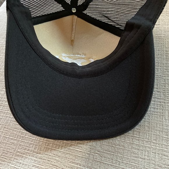 Trucker Hat - Muir Beach Volunteer Fire Dept with Dog logo - surf pattern - NWOT - Picture 10 of 10